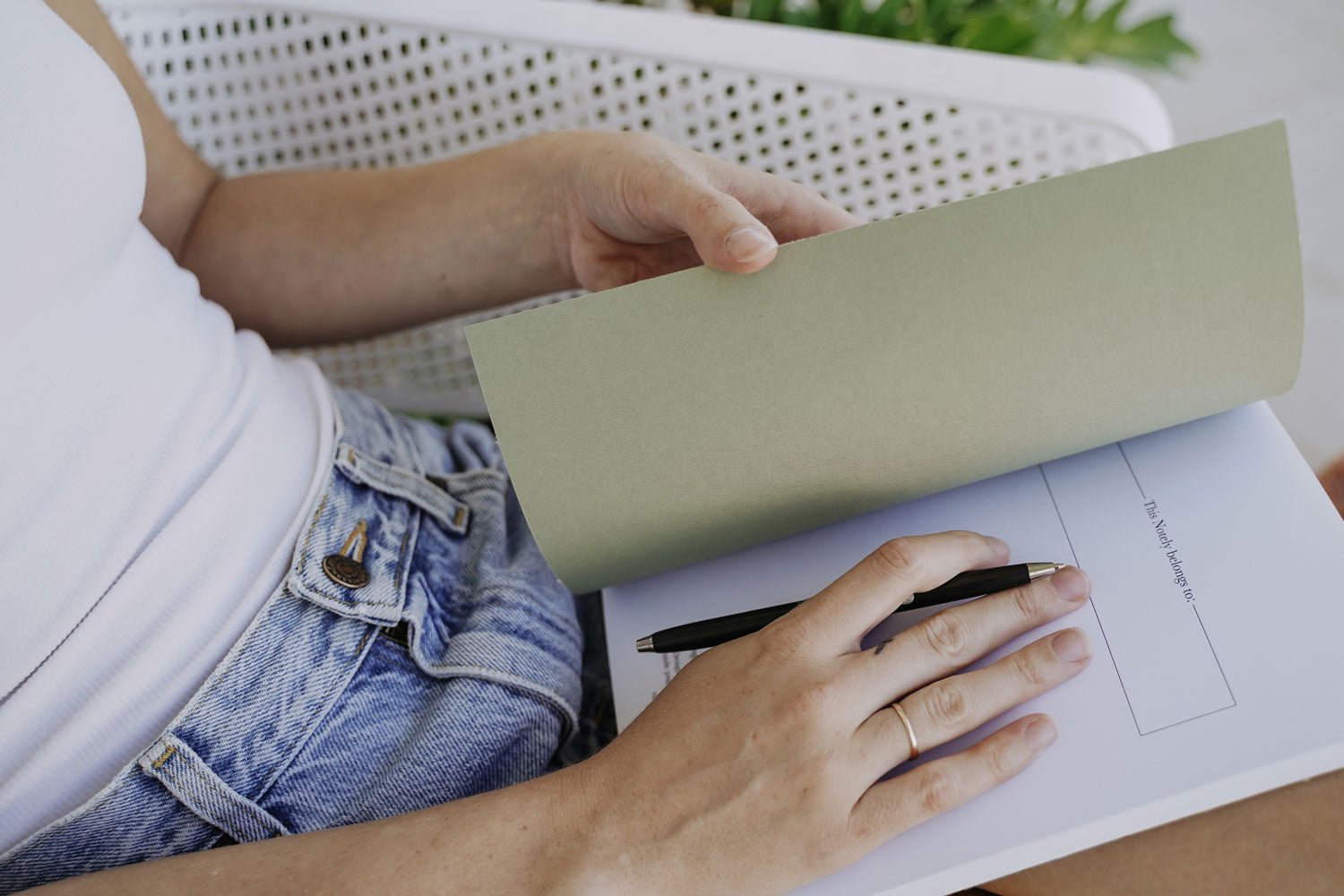 20 journaling prompts to get you started - Notely